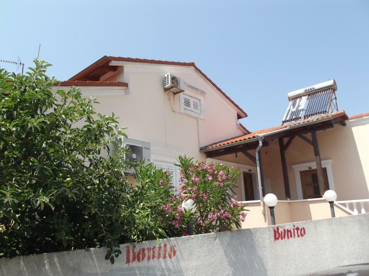 Apartments Goga Мали-Лошинь Экстерьер фото